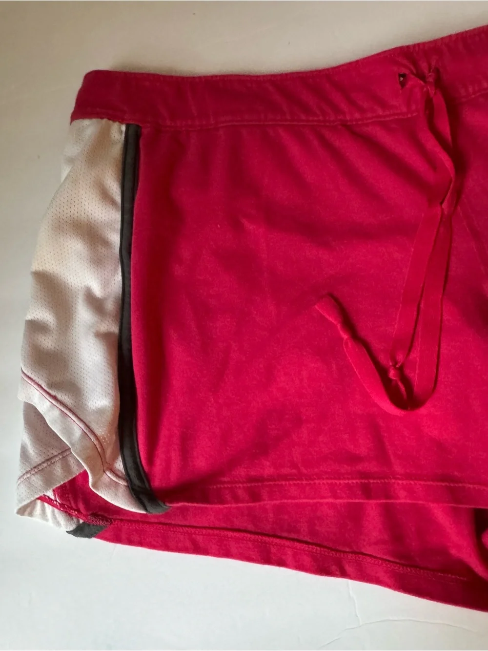 Nike Size XL Womens Pink Lined Drawstring Pull On Logo Athletic Sports Shorts